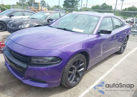 2019 Dodge Charger Sxt Rwd z USA, uszkodzony, nr VIN 2C3CDXBG8KH715437